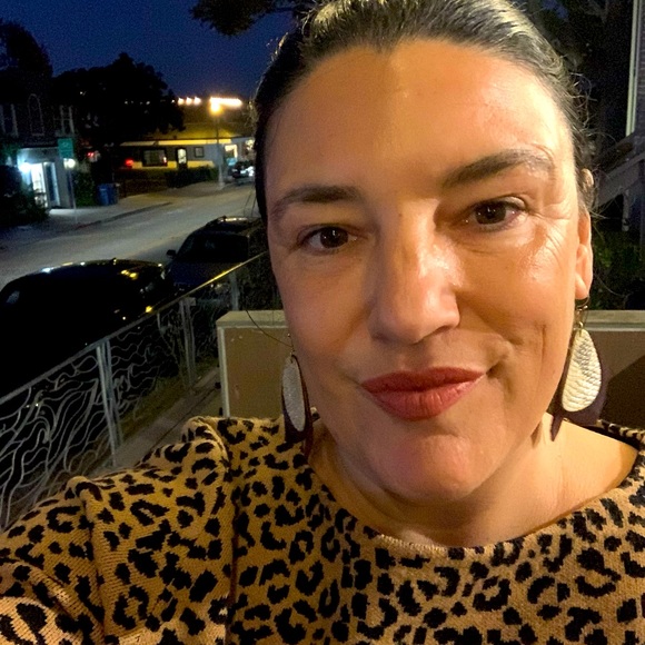 Meet your Posher, Anya - Picture 1 of 1